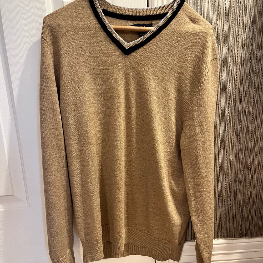 Macy’s Club Room Men’s size S V-Neck sweater in Tan with Black and Grey collar.